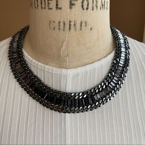 BCBG METAL ABD MULTI CRYSTAL NECKLACE